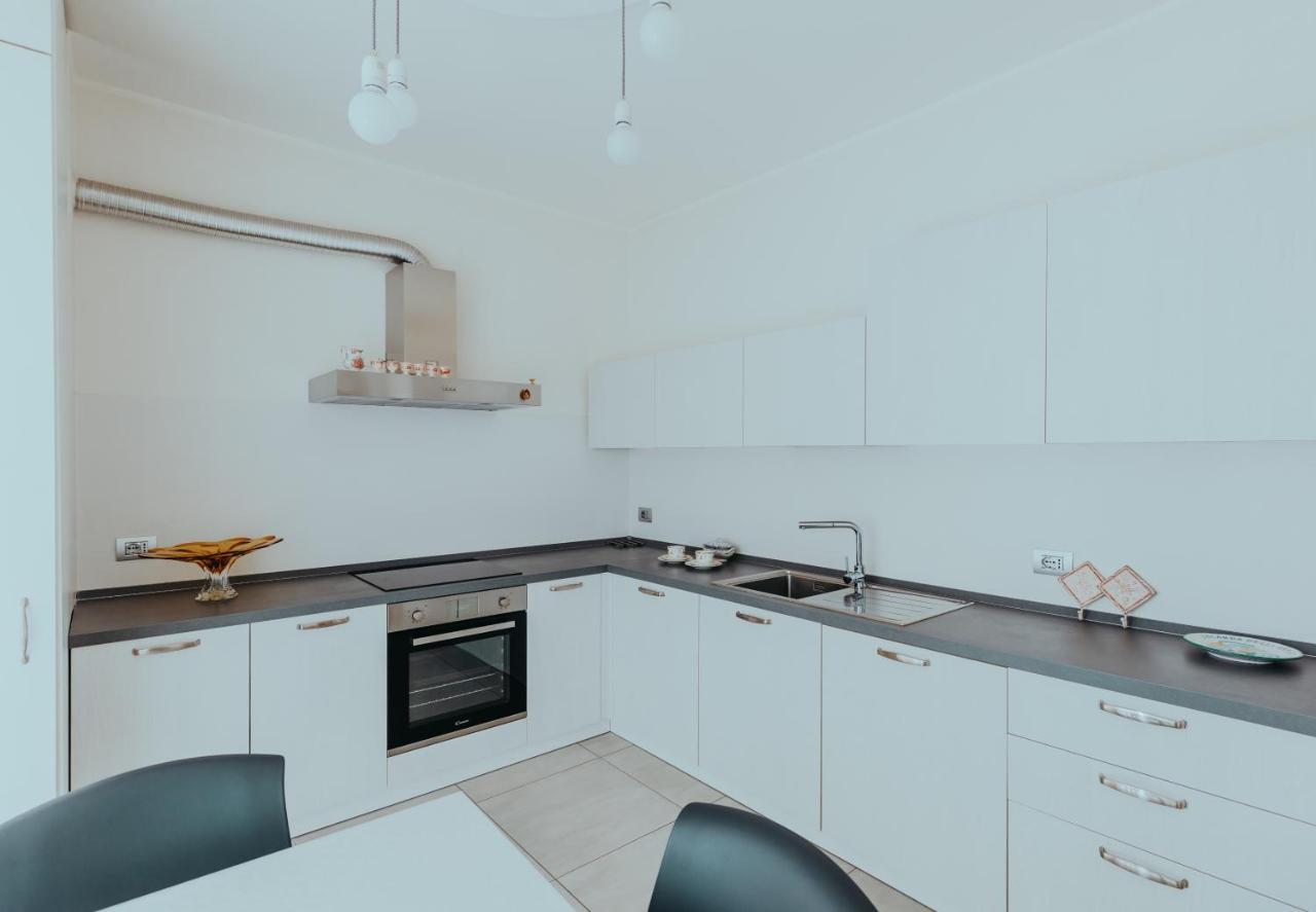 Apartament The Attico Padenghe sul Garda Zewnętrze zdjęcie