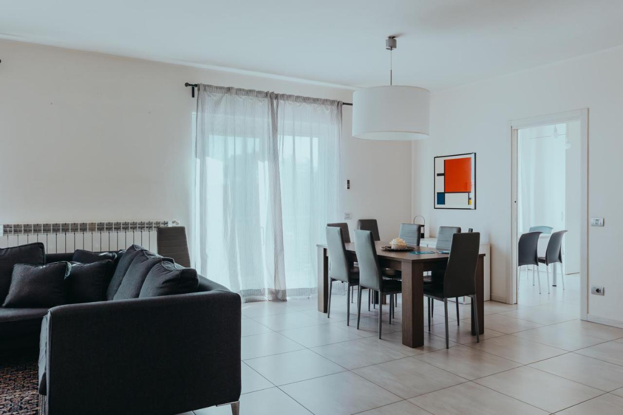 Apartament The Attico Padenghe sul Garda Zewnętrze zdjęcie