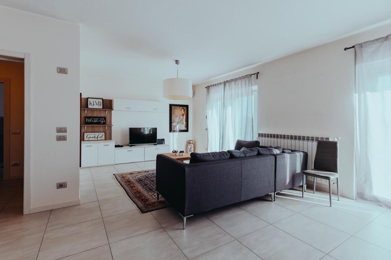 Apartament The Attico Padenghe sul Garda Zewnętrze zdjęcie