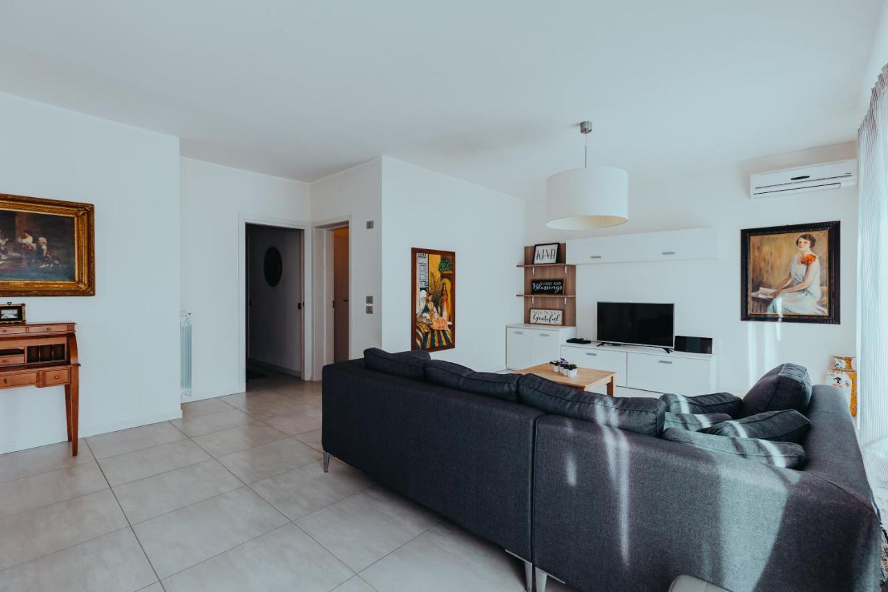 Apartament The Attico Padenghe sul Garda Zewnętrze zdjęcie