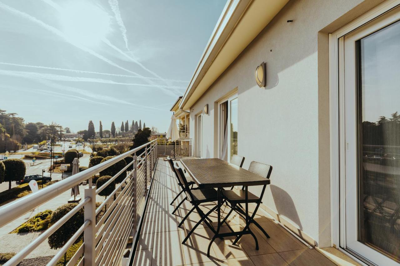 Apartament The Attico Padenghe sul Garda Zewnętrze zdjęcie