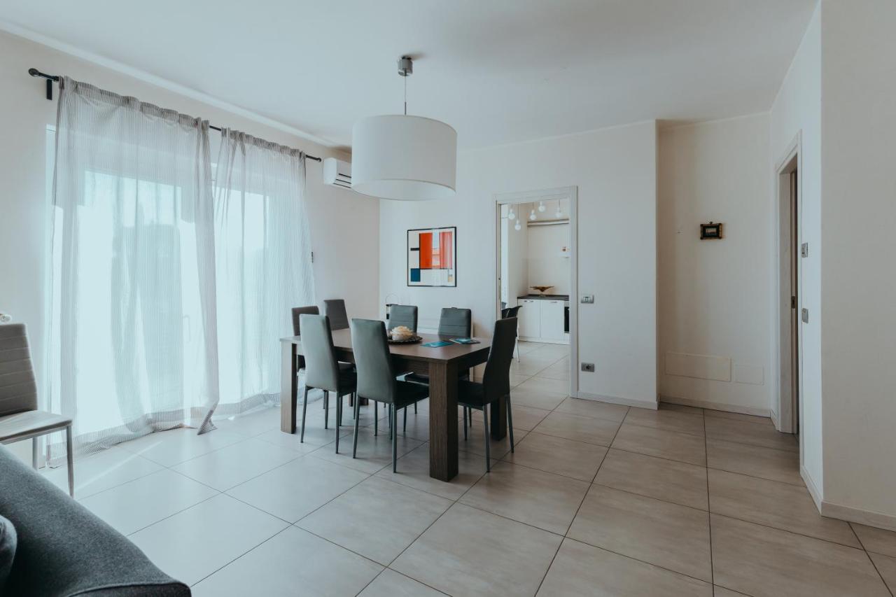 Apartament The Attico Padenghe sul Garda Zewnętrze zdjęcie