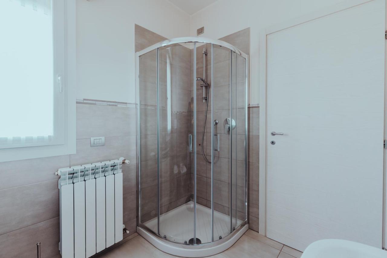 Apartament The Attico Padenghe sul Garda Zewnętrze zdjęcie