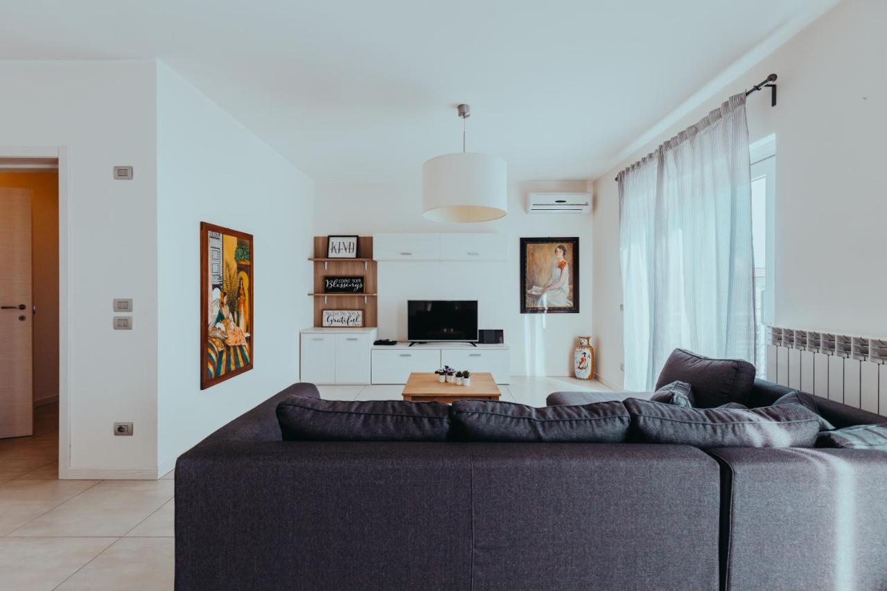 Apartament The Attico Padenghe sul Garda Zewnętrze zdjęcie