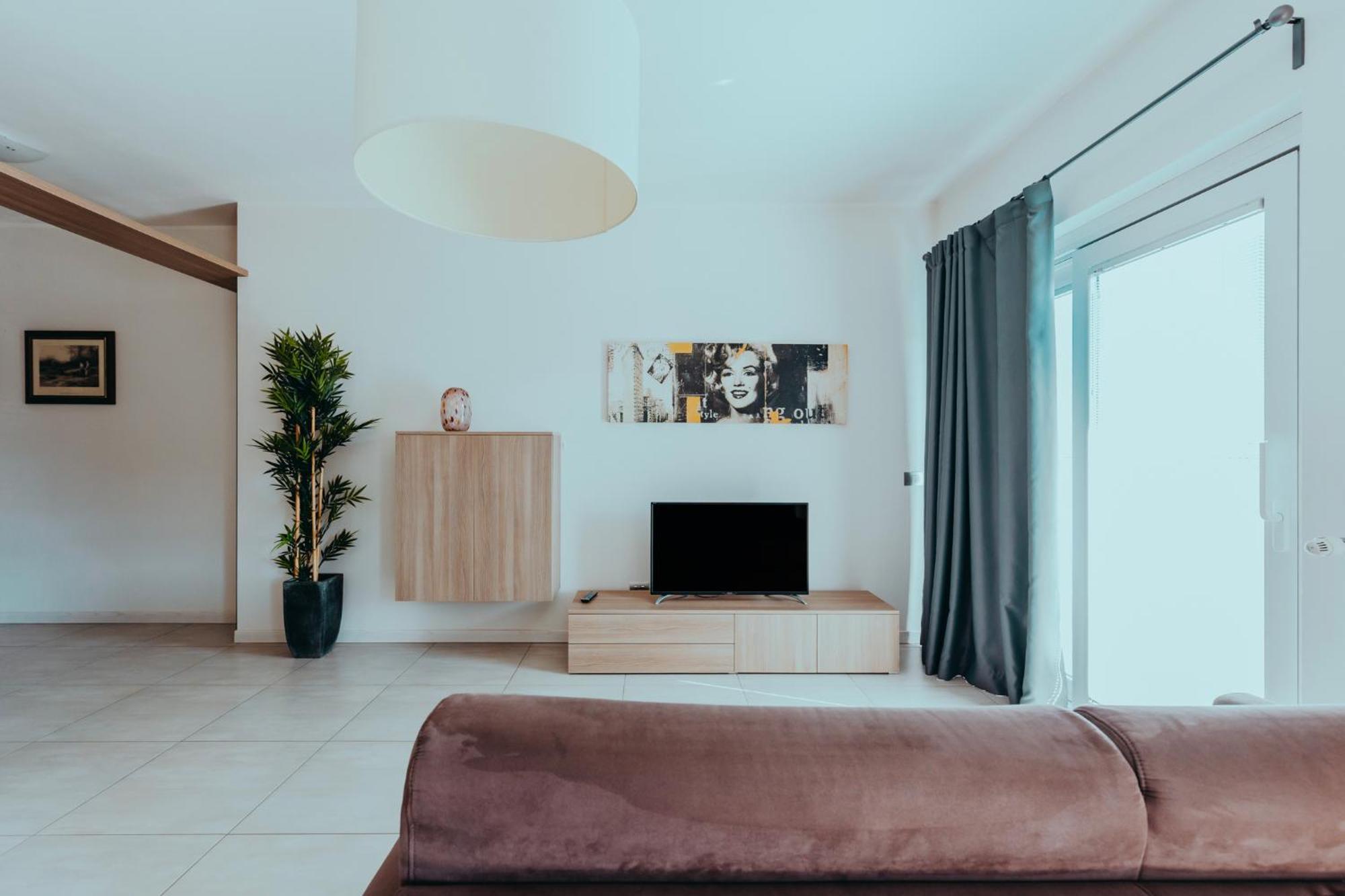 Apartament The Attico Padenghe sul Garda Zewnętrze zdjęcie